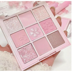Neutral Nude Powder Eye Shadow for Older Women